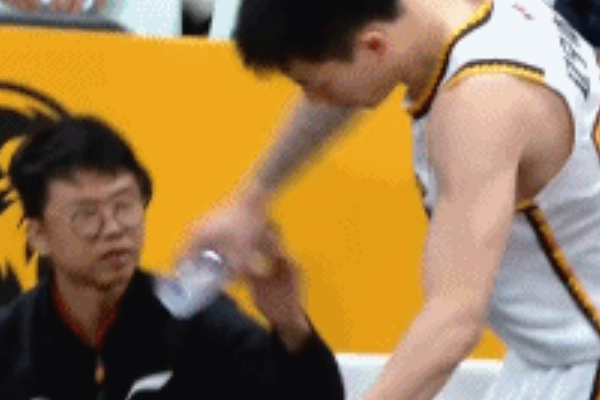  廣廈逆襲！遼寧男籃新賽季首戰失利遭遇慘敗