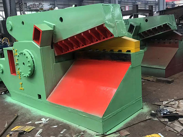 鱷魚(yú)剪切機